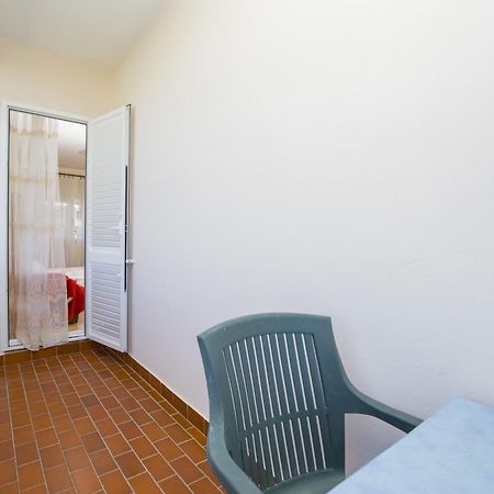 Rooms Padovan Banjol Exterior photo